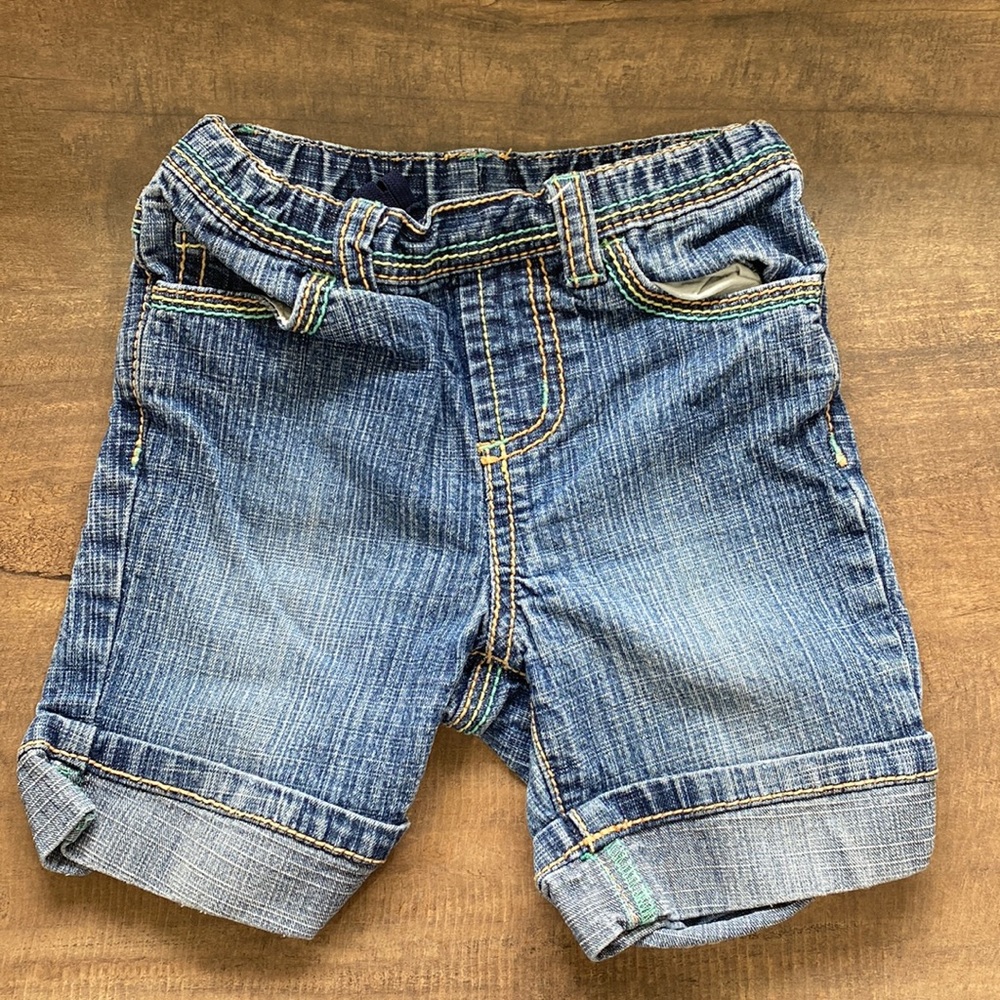 BABY JEANS